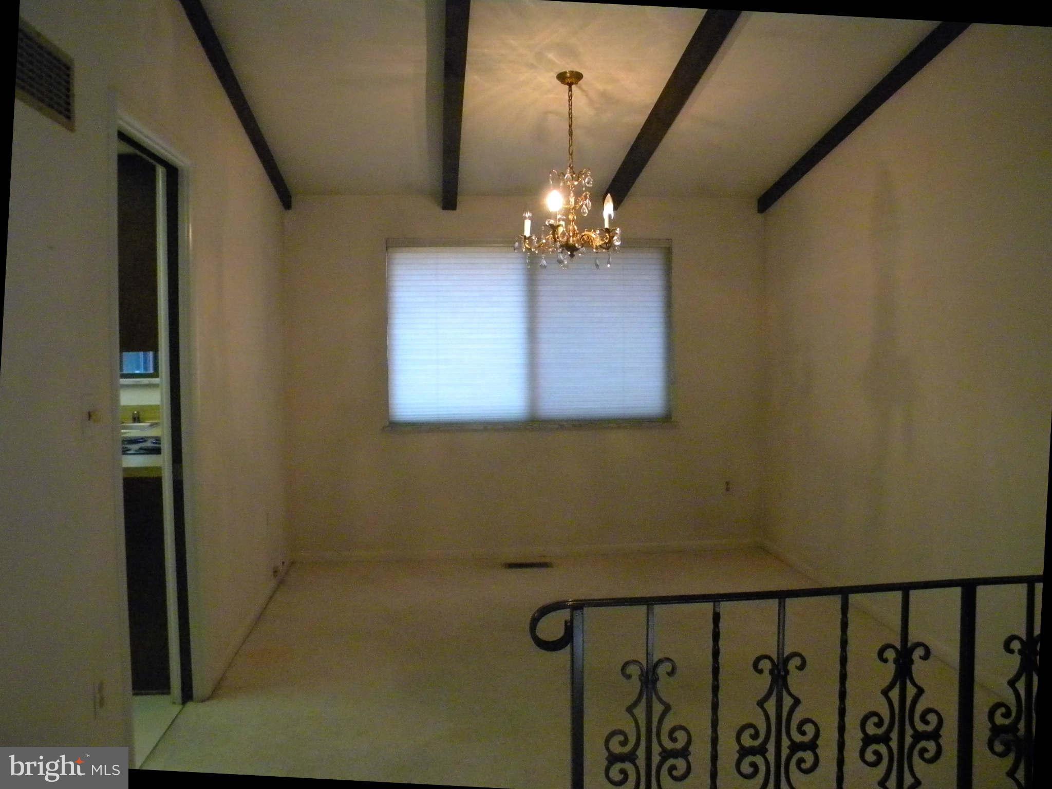 908 Fortune Place Edgewater, MD 21037 - Photo 7 of 23 Dining Room