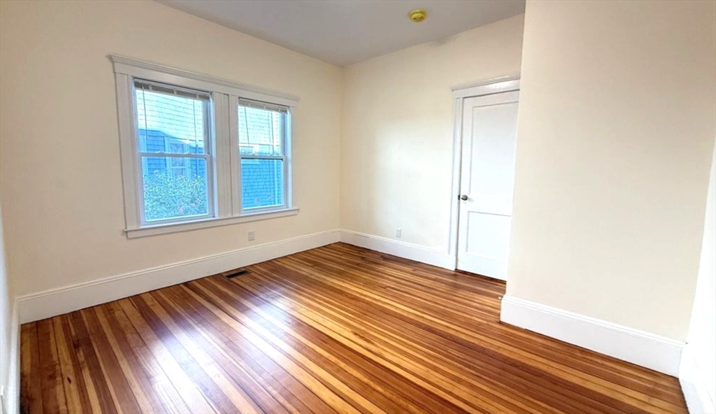 96 Brayton Road Boston, MA 02135 - Photo 19 of 29