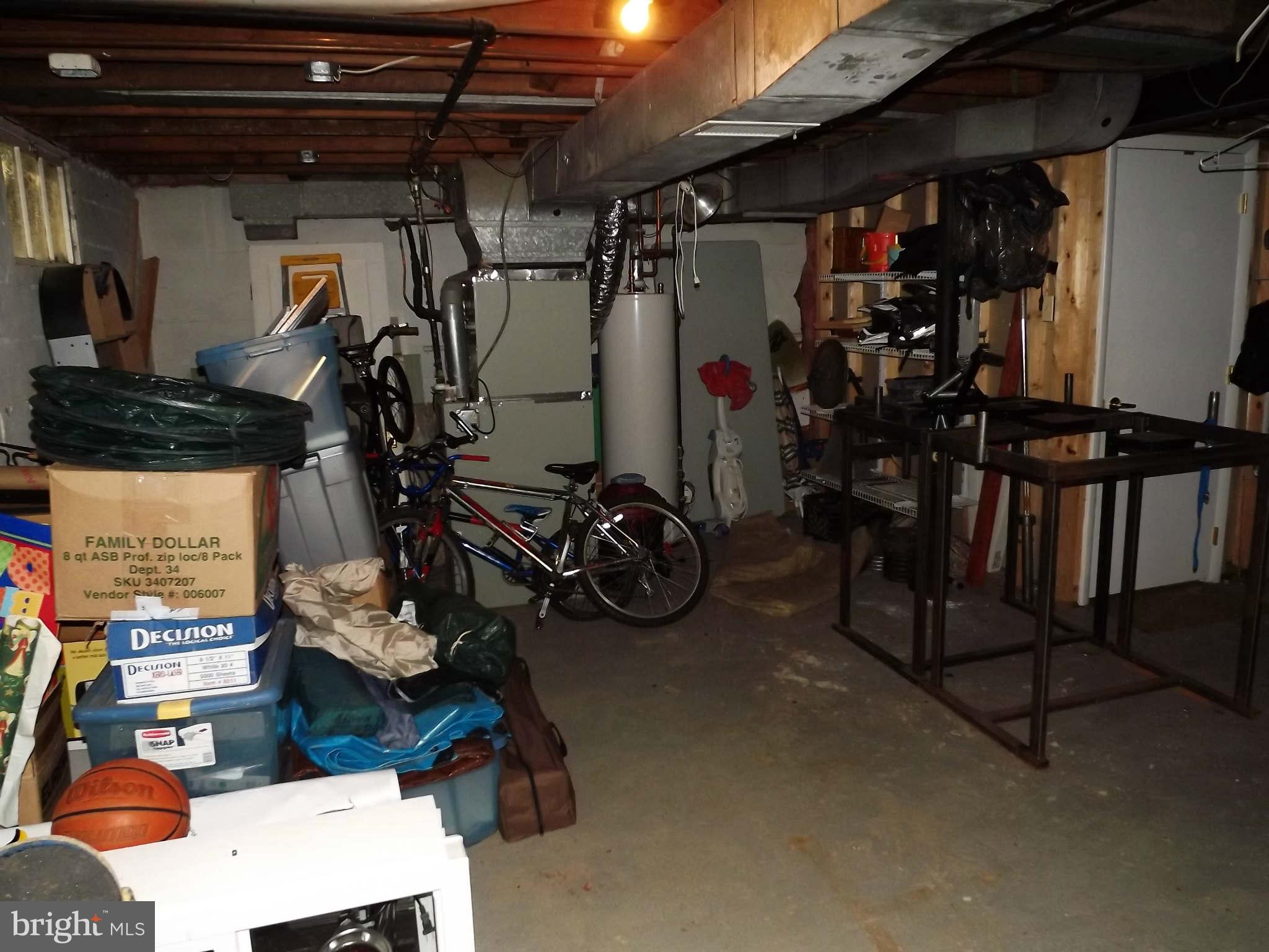 812 Olmstead Road Baltimore, MD 21208 - Photo 23 of 29 Basement