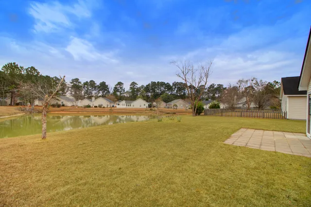 $304,900 | 142 Moon Dance Lane, Summerville, SC 29483
