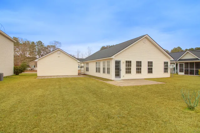 $304,900 | 142 Moon Dance Lane, Summerville, SC 29483