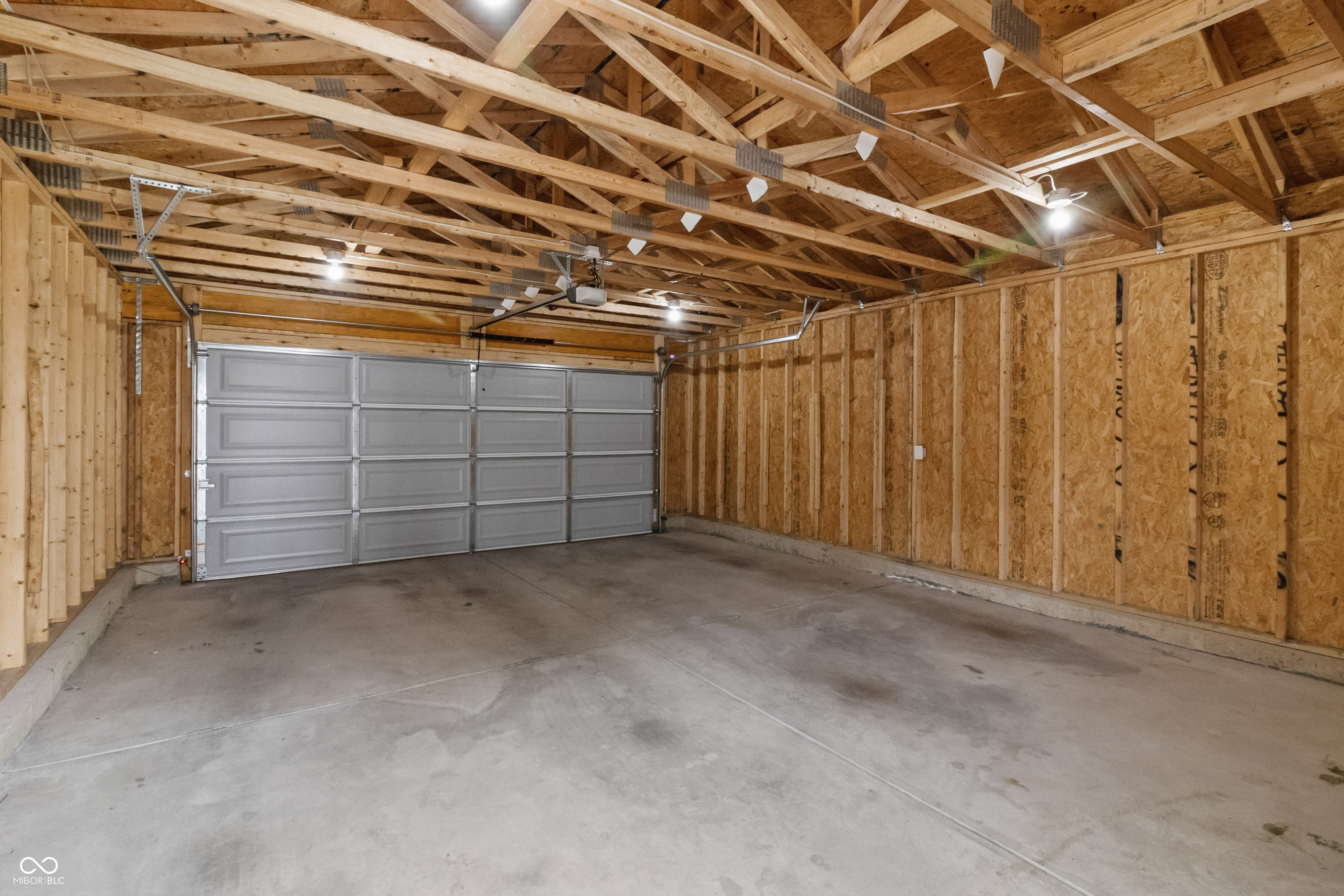 1655 Sheldon Street Indianapolis, IN 46218 - Photo 46 of 58
