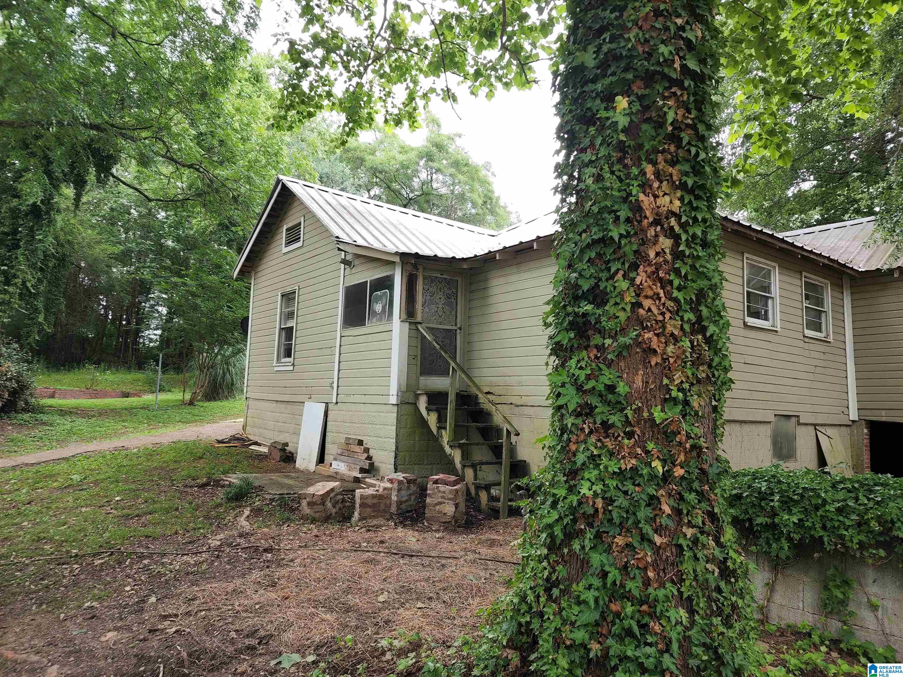 19430 Abernant Loop Vance, AL 35490 - Photo 2 of 49