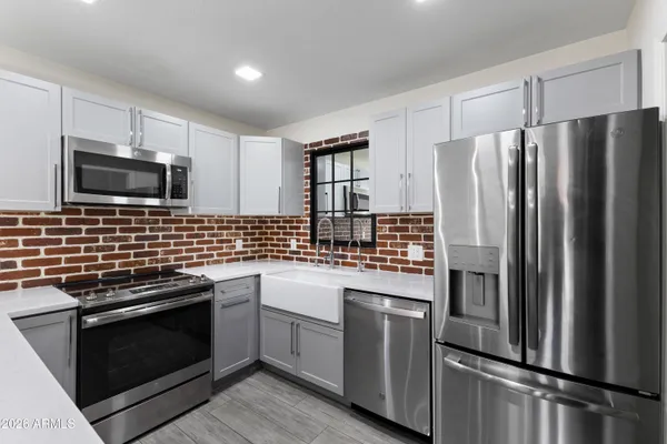 $339,000 | 2118 East Center Lane, Unit 1, Tempe, AZ 85281