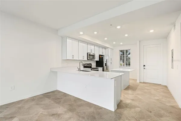 $1,800 | 19140 Scallop Loop, Unit 105, Lakewood Ranch, FL 34211