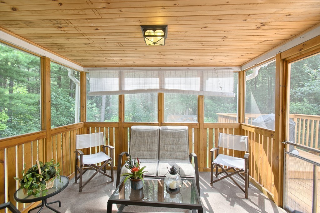 43 Burnham Road Billerica, MA 01862 - Photo 19 of 29 Gallery Image 19