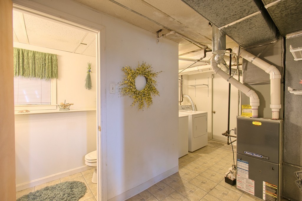 43 Burnham Road Billerica, MA 01862 - Photo 28 of 29 Gallery Image 28