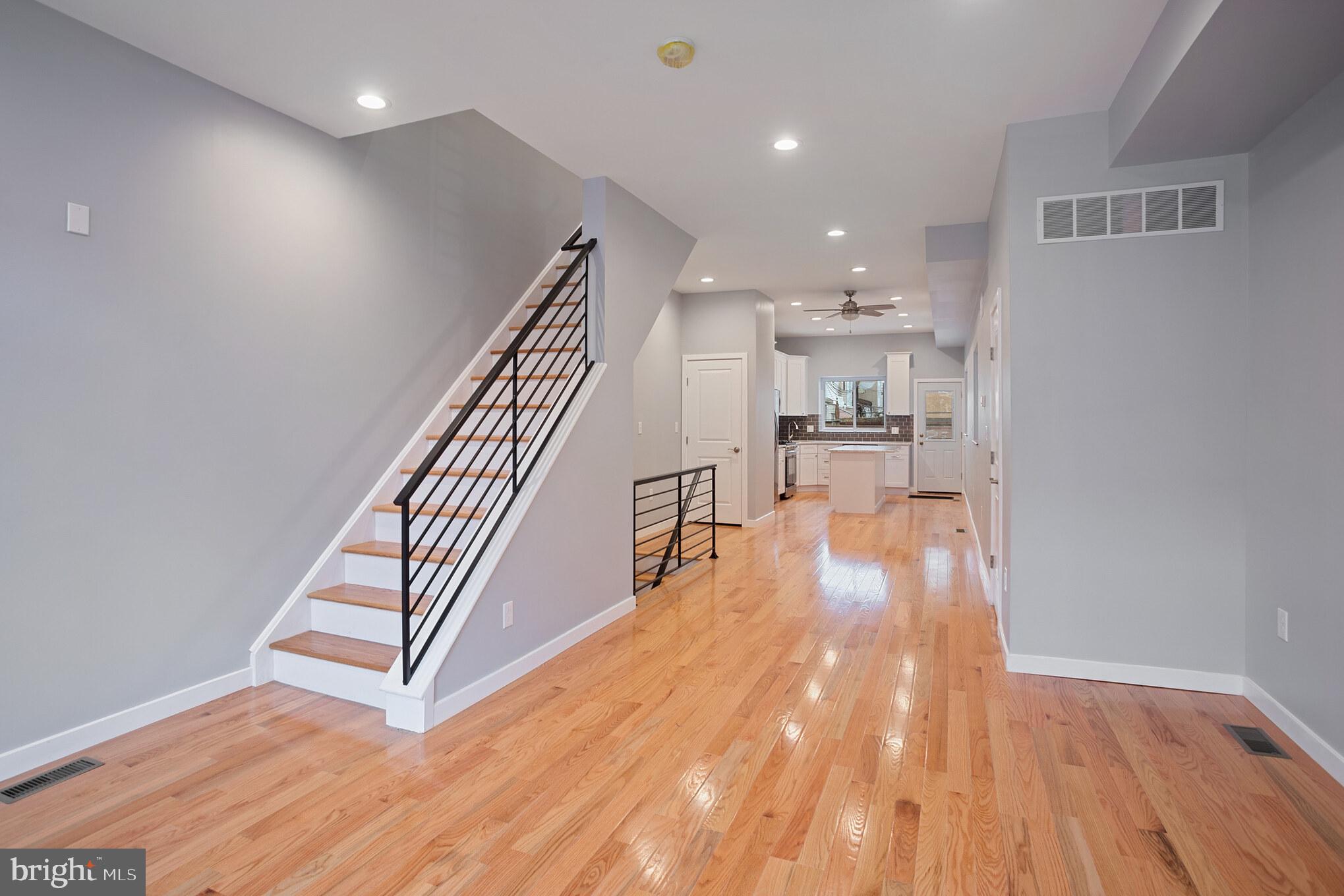 1220 West Ritner Street Philadelphia, PA 19148 - Photo 3 of 30