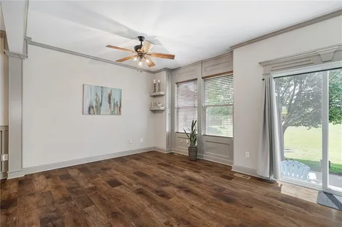 $279,000 | 725 West Jefferson Street, Gardner, KS 66030
