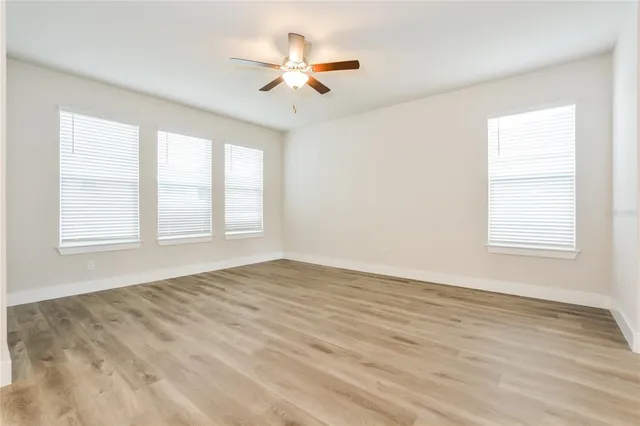 $2,285 | 352 Whiteheart Drive, Deland, FL 32724