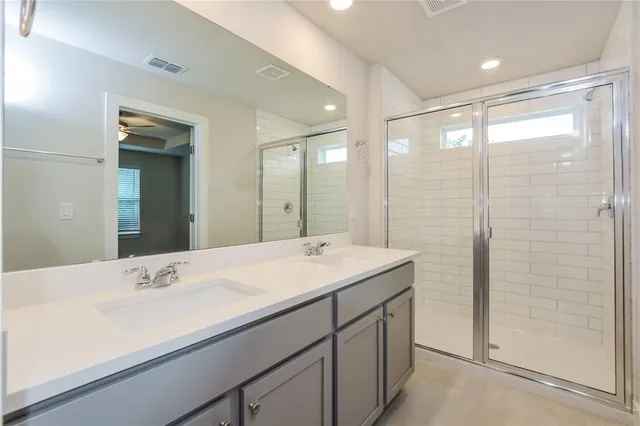 $2,285 | 352 Whiteheart Drive, Deland, FL 32724