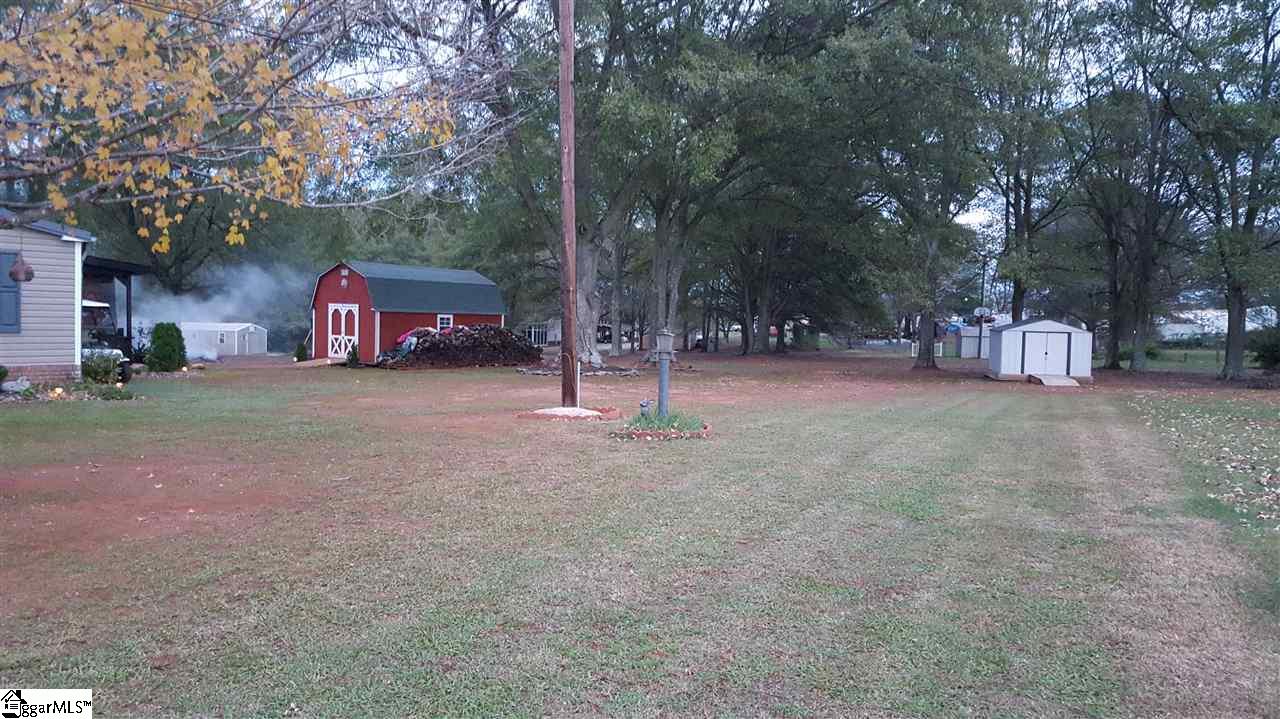 640 Hammett Store Road Lyman, SC 29365 - Photo 22 of 35
