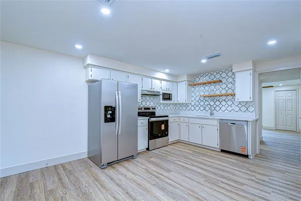 $415,000 | 5211 South 85th Street, Tampa, FL 33619