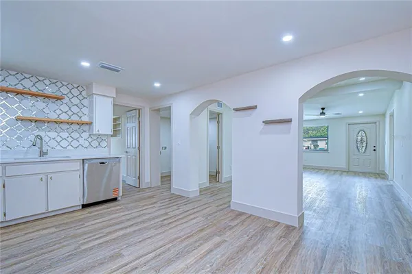 $415,000 | 5211 South 85th Street, Tampa, FL 33619