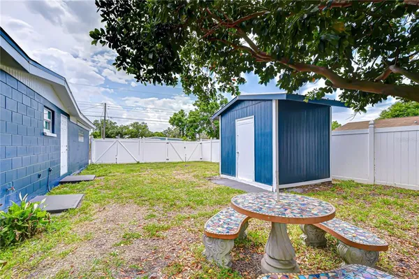 $415,000 | 5211 South 85th Street, Tampa, FL 33619