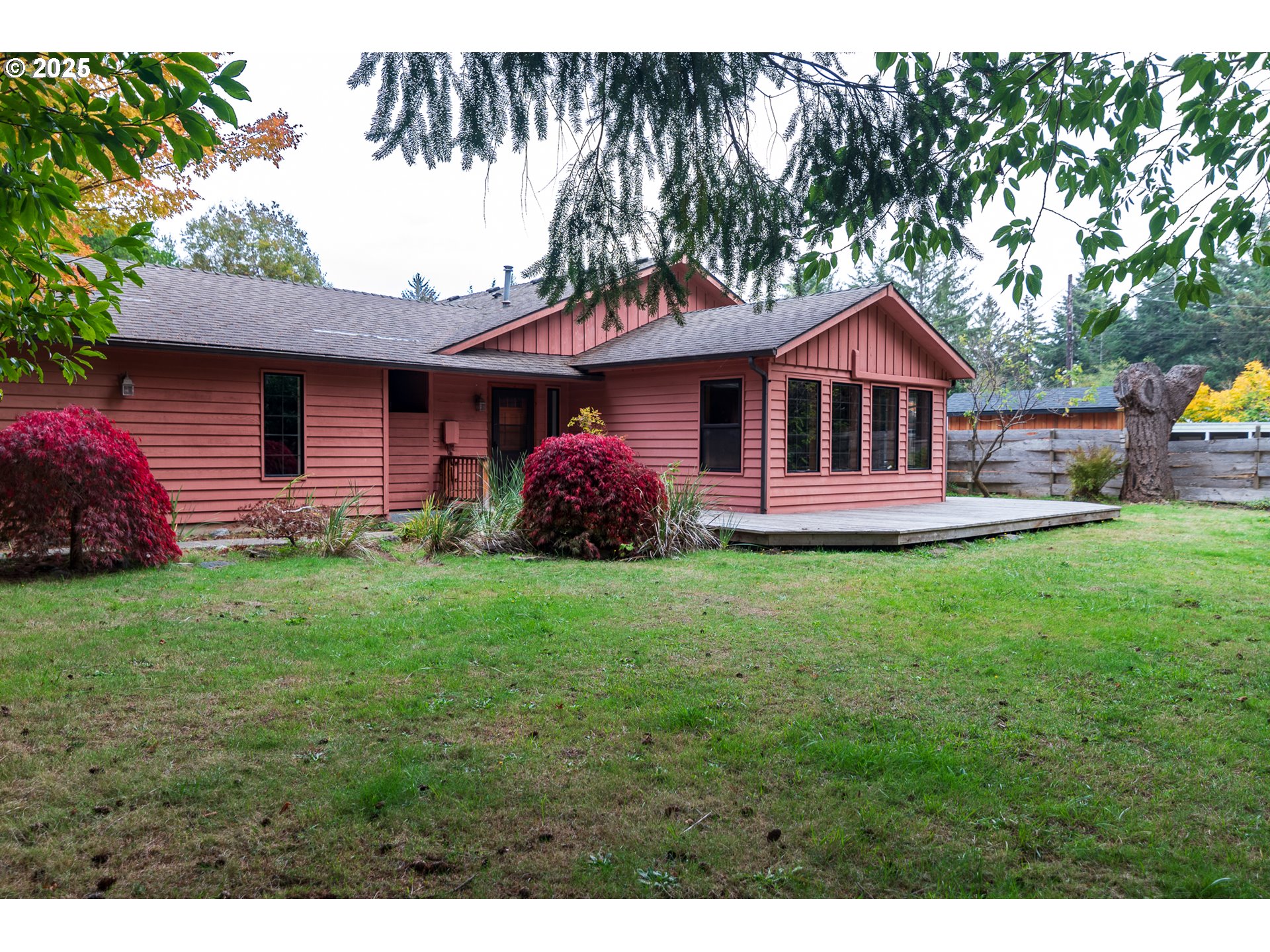 780 Michigan Avenue Northeast Bandon, OR 97411 - Photo 2 of 40
