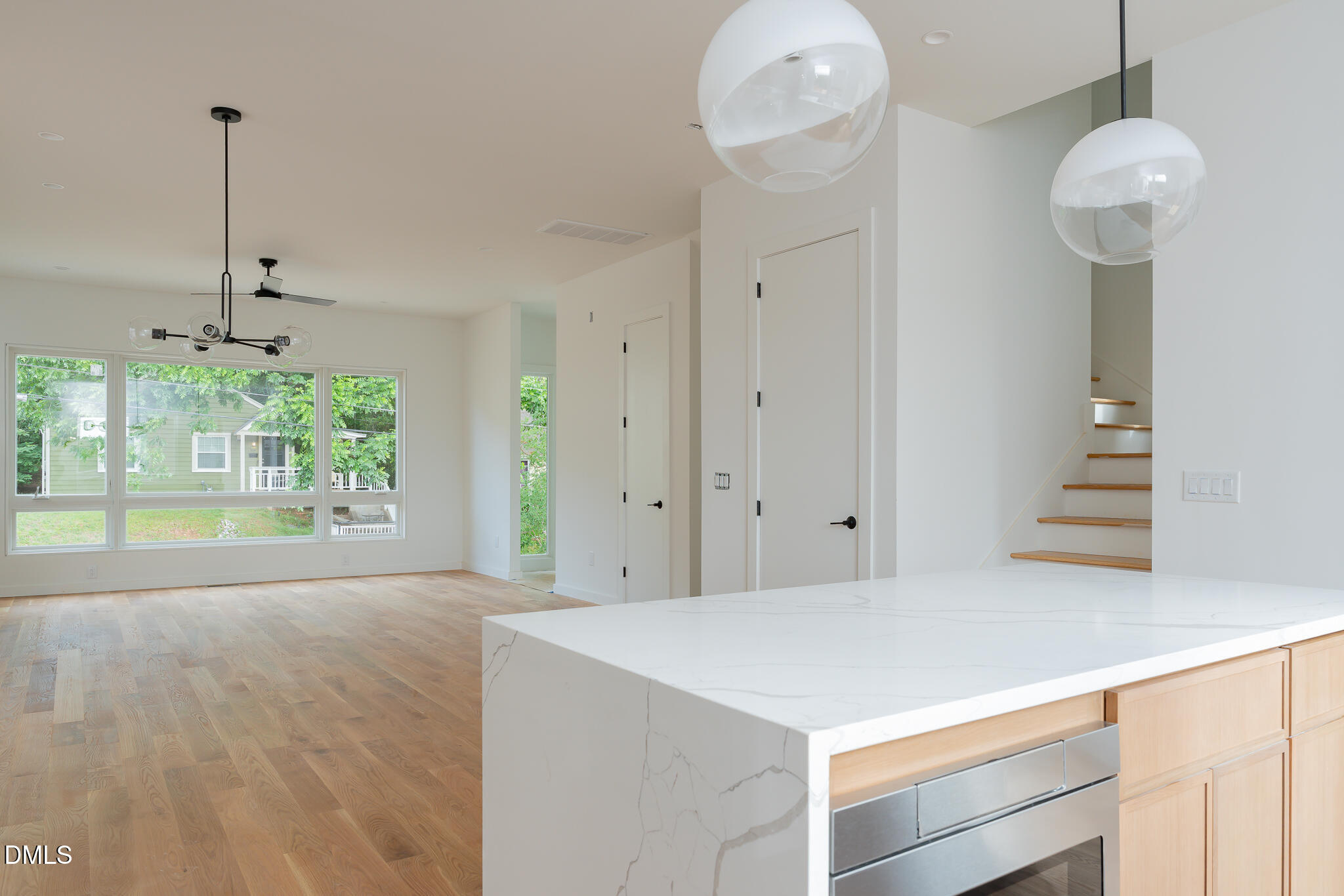 301.5 Bickett Boulevard Raleigh, NC 27608 - Photo 9 of 35