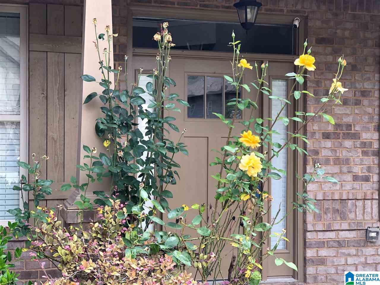 1072 Seminole Place Calera, AL 35040 - Photo 3 of 50