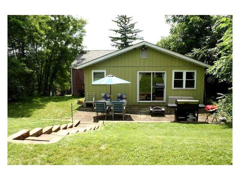 117 Hillcrest Drive Pittsburgh, PA 15237 - Photo 2 of 24 Exterior Back.