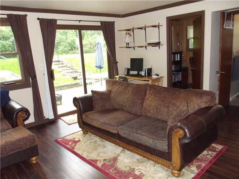 117 Hillcrest Drive Pittsburgh, PA 15237 - Photo 10 of 24 Family Room.