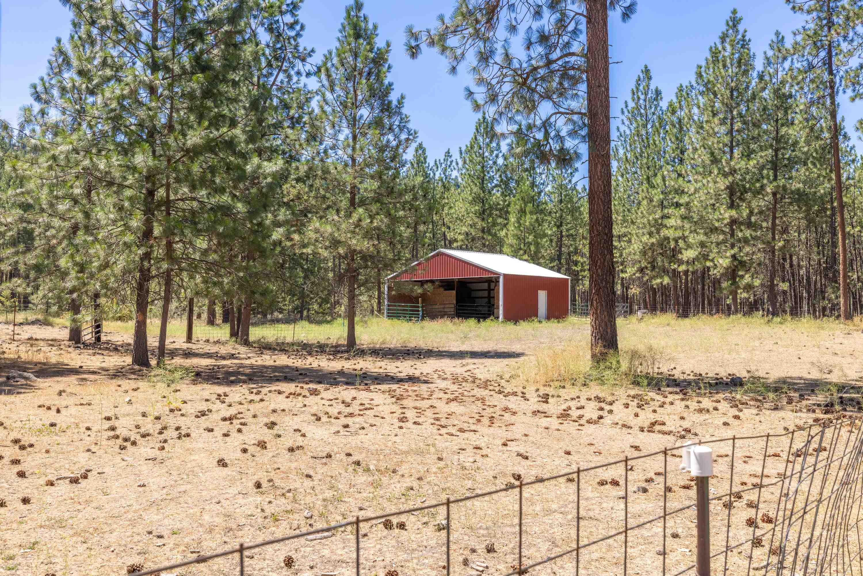 27615 West Long Lake Road Ford, WA 99013 - Photo 40 of 50