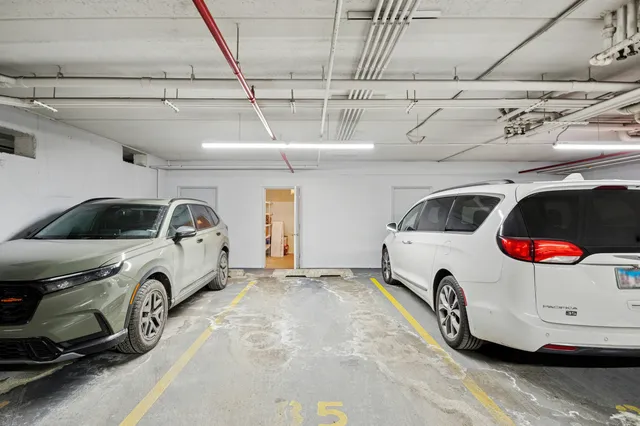 $399,900 | 7041 West Touhy Avenue, Unit 209, Niles, IL 60714