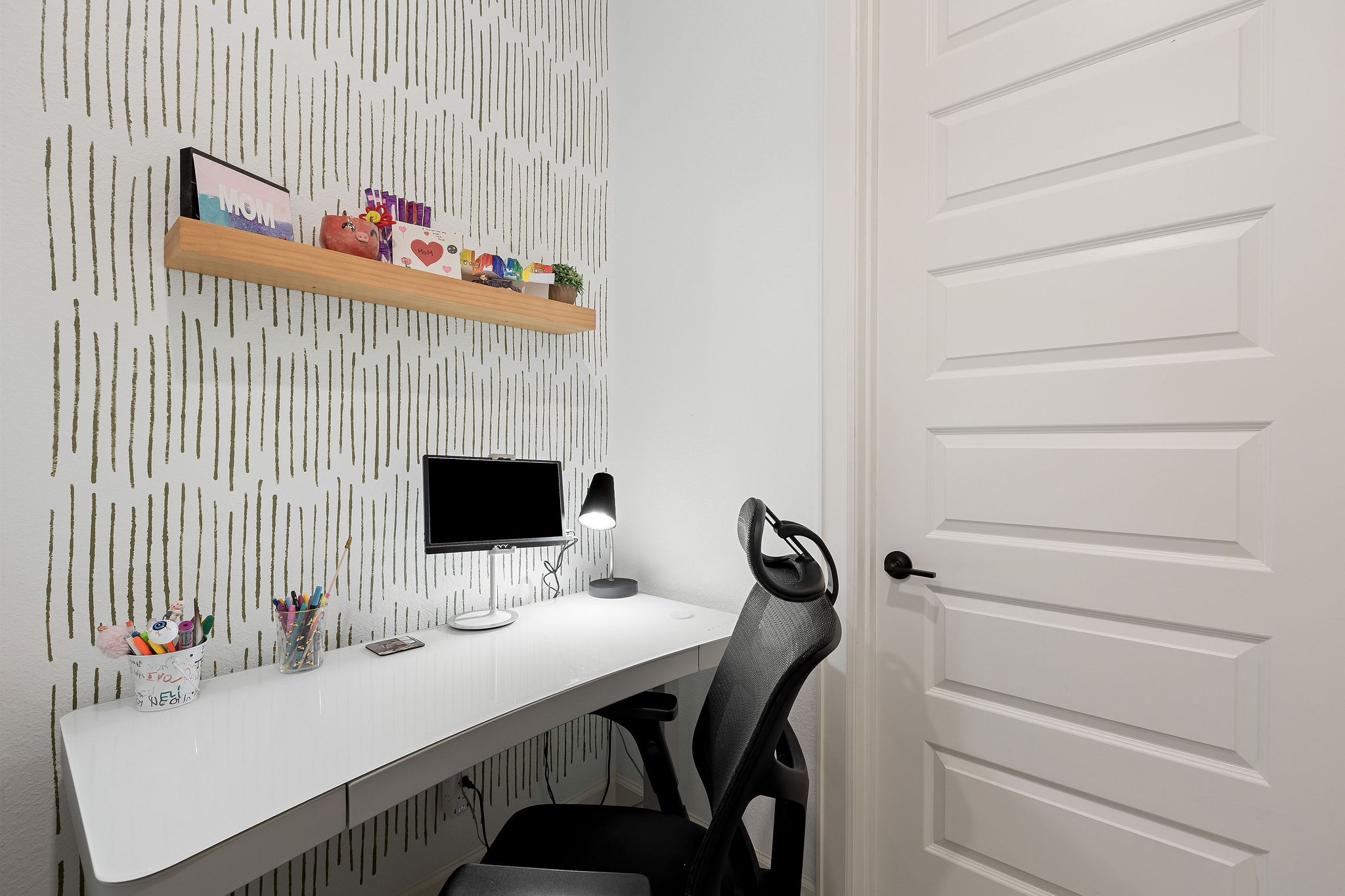 4605 Sea Salt Drive Austin, TX 78747 - Photo 36 of 40 a view of a workspace