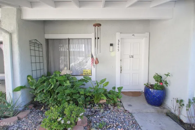 $512,000 | 3445 Highwood Court, Unit 128, Simi Valley, CA 93063