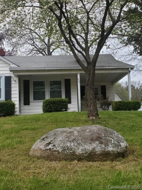 826 Old Charlotte Road Southwest Concord, NC 28027 - Photo 2 of 32 Gallery Image 2