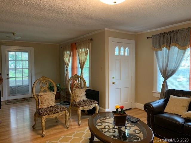 826 Old Charlotte Road Southwest Concord, NC 28027 - Photo 11 of 32 Gallery Image 11