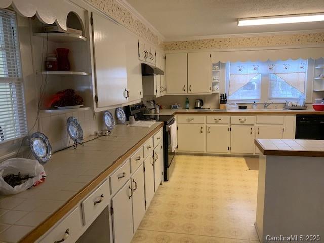 826 Old Charlotte Road Southwest Concord, NC 28027 - Photo 21 of 32 Gallery Image 21