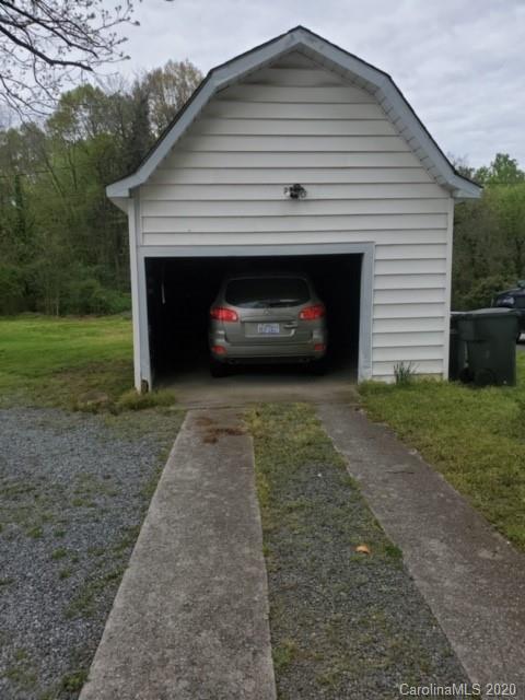 826 Old Charlotte Road Southwest Concord, NC 28027 - Photo 10 of 32 Gallery Image 10