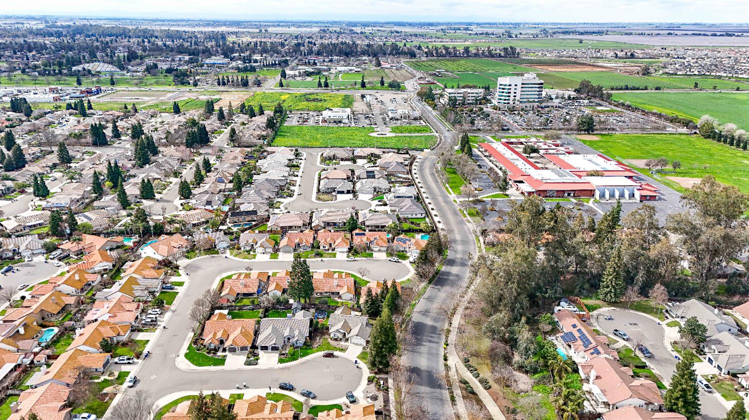 3947 Finch Court Merced, CA 95340 - Photo 64 of 74 Gallery Image 64