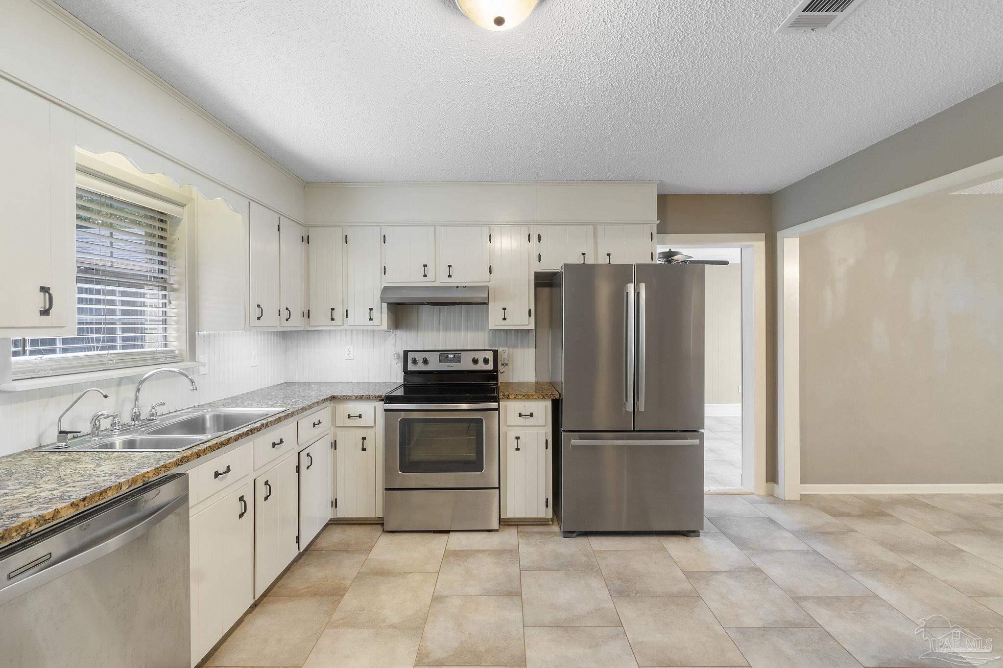 5473 Mulat Road Milton, FL 32583 - Photo 11 of 34 Gallery Image 11