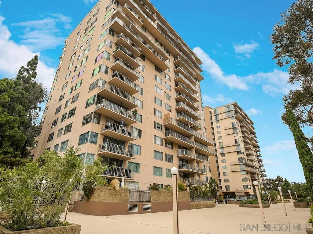 3634 7th Avenue, Unit 4B San Diego, CA 92103 - Photo 45 of 50 a front view of a building