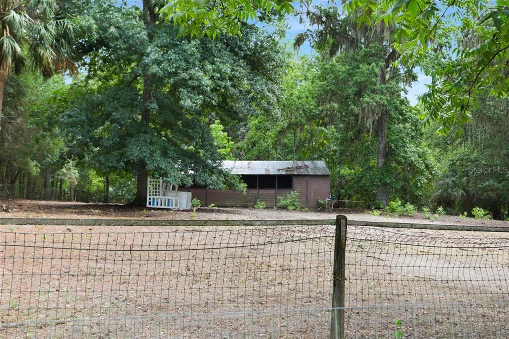 22731 Northwest 91st Court Road Micanopy, FL 32667 - Photo 49 of 56