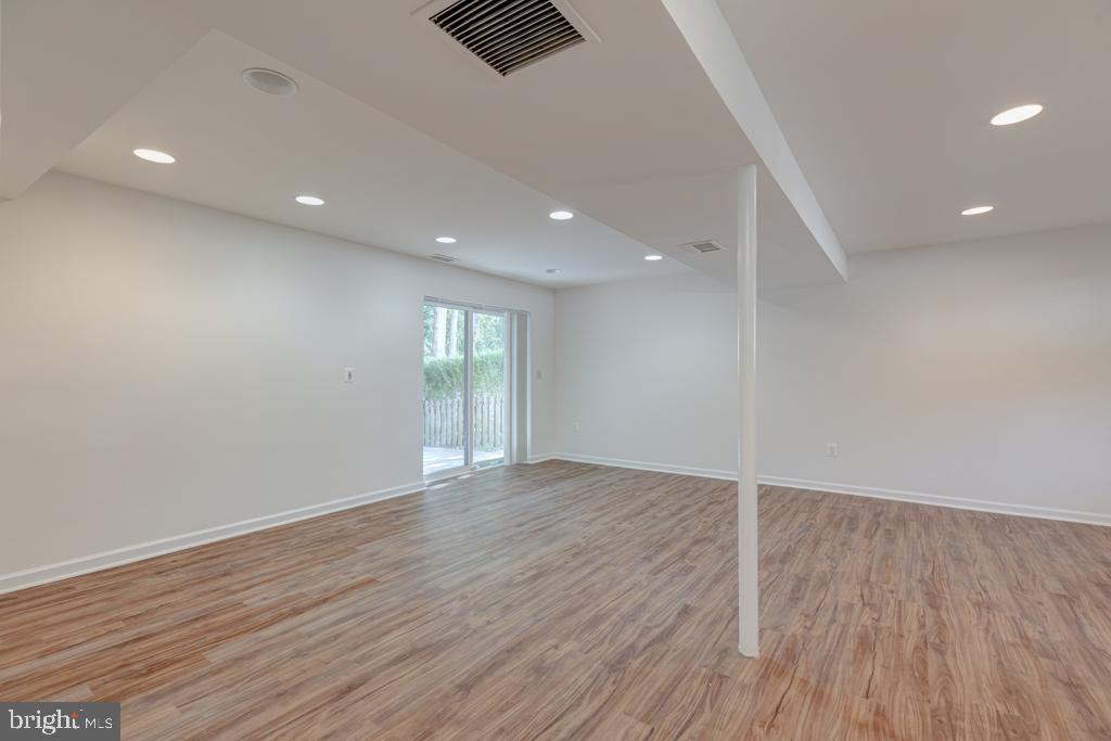 8463 Rippled Creek Court Springfield, VA 22153 - Photo 24 of 36 Rec Room