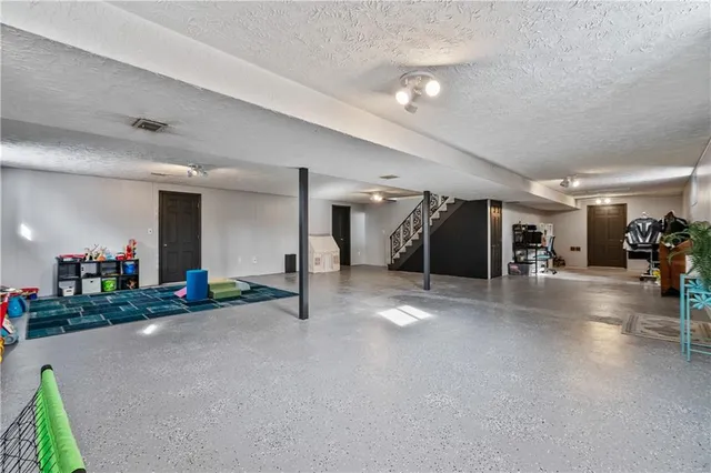 $385,000 | 124 Sherwood Drive, Greensburg, PA 15601