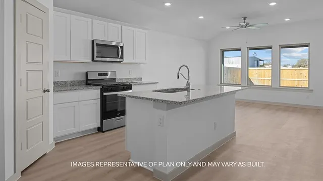 $239,990 | 708 East 15th Street, Wolfforth, TX 79382