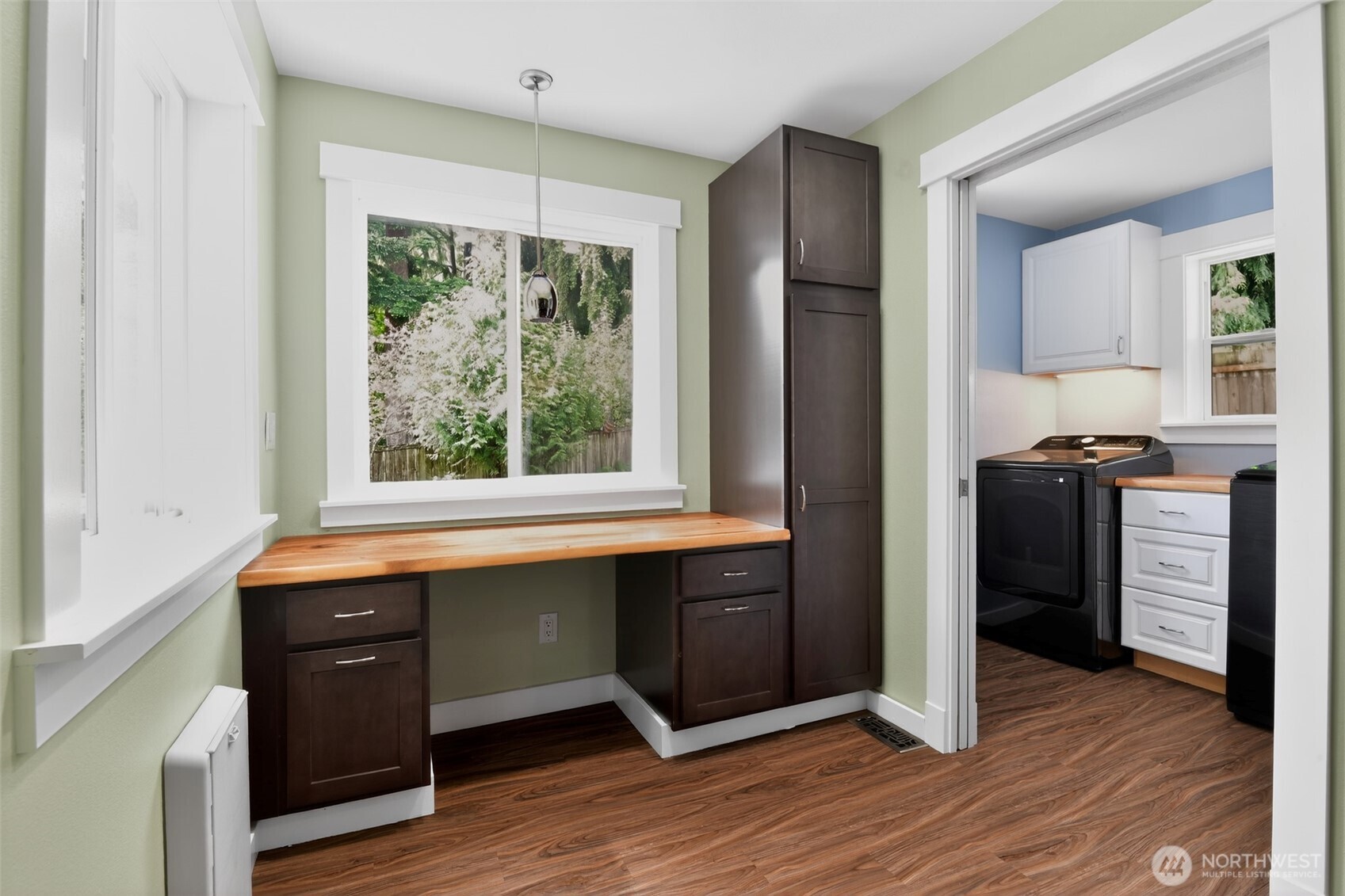 1016 49th Place Southwest Everett, WA 98203 - Photo 12 of 35