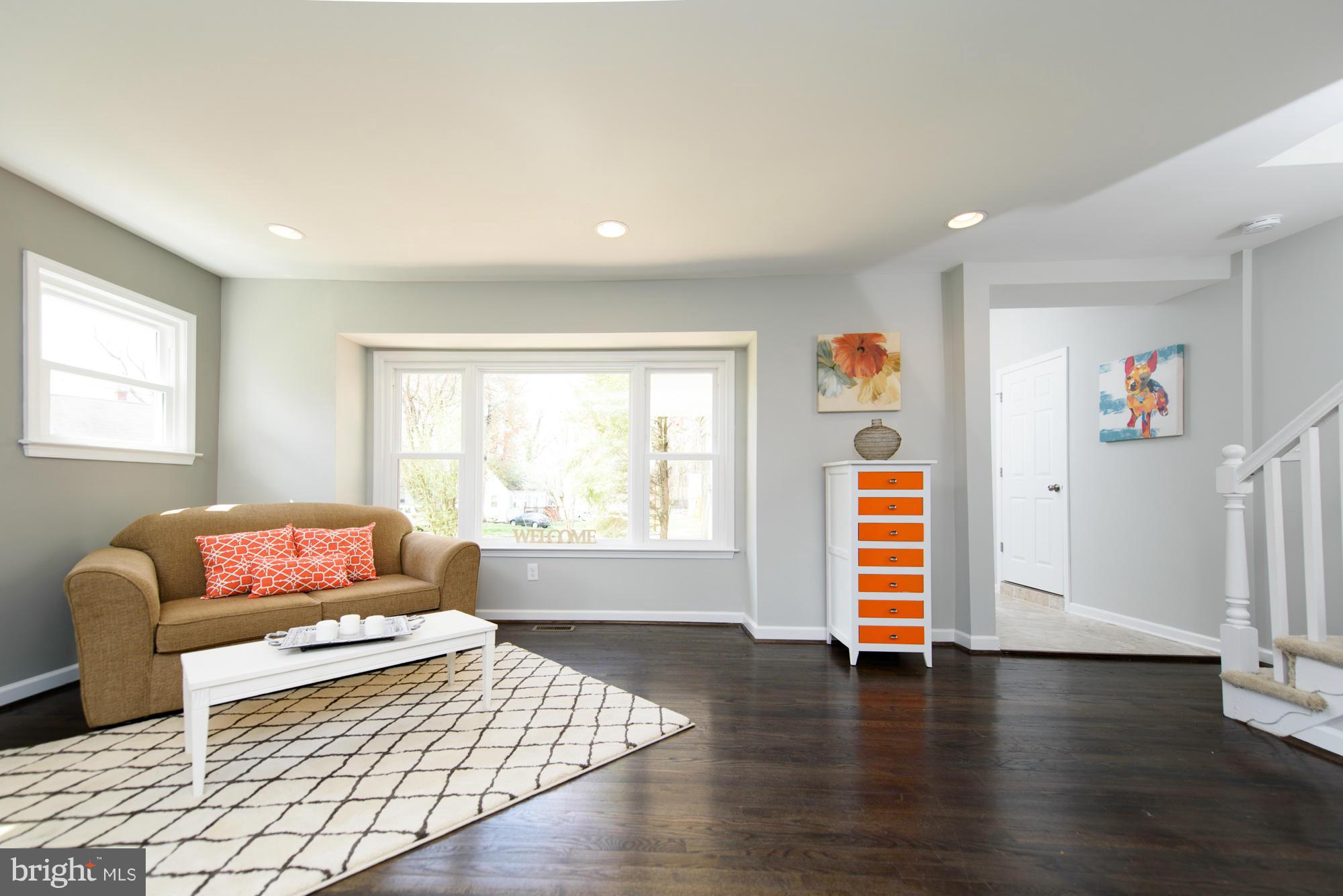 1349 Sudvale Road Pikesville, MD 21208 - Photo 11 of 30 Living Room