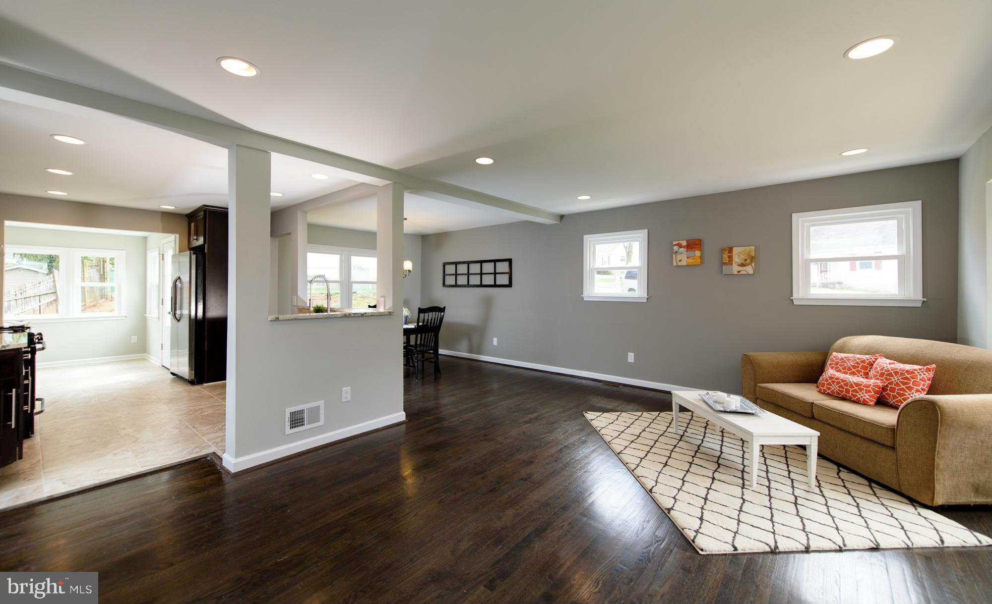 1349 Sudvale Road Pikesville, MD 21208 - Photo 16 of 30 Living Room