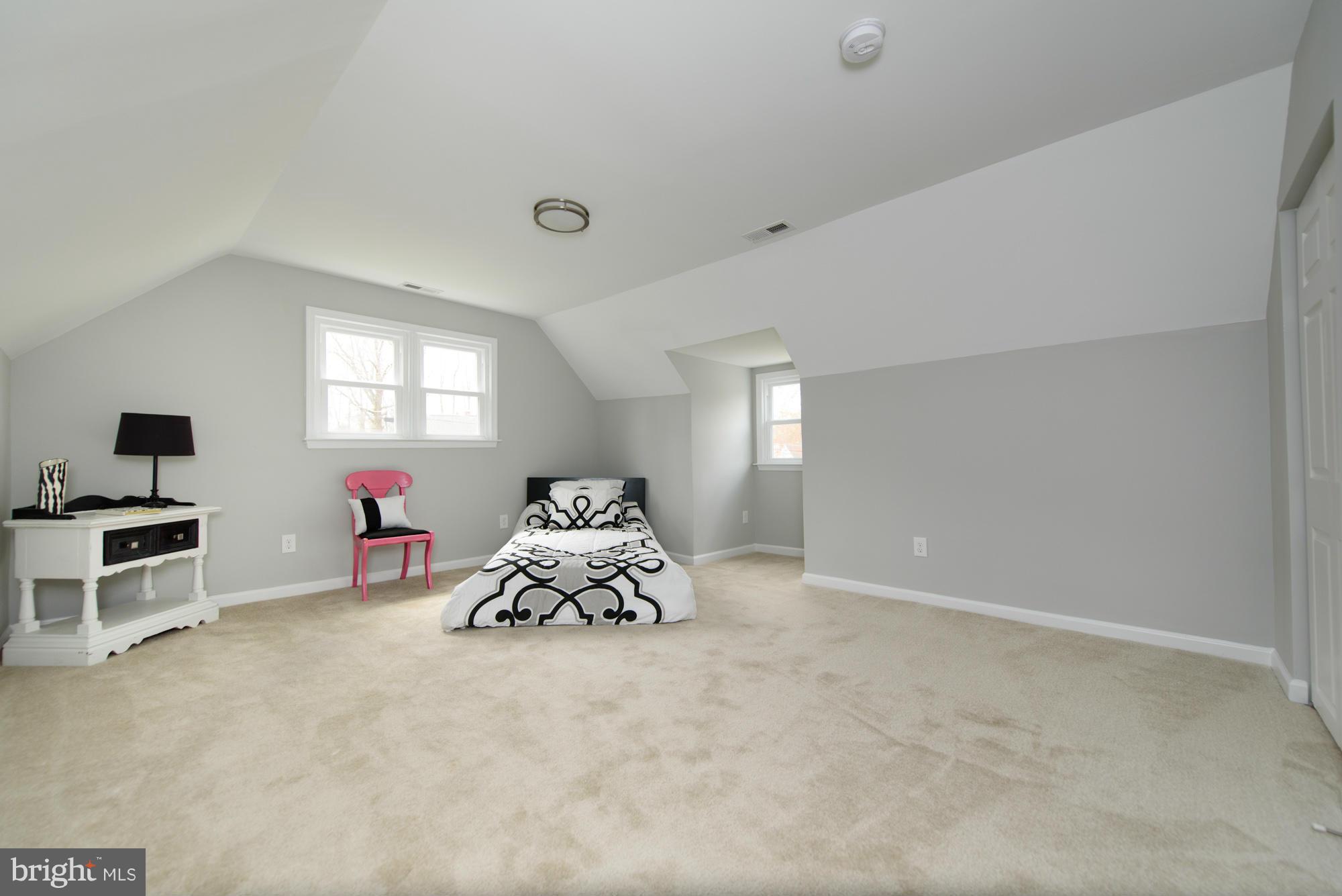 1349 Sudvale Road Pikesville, MD 21208 - Photo 22 of 30 Bedroom (2nd Level)