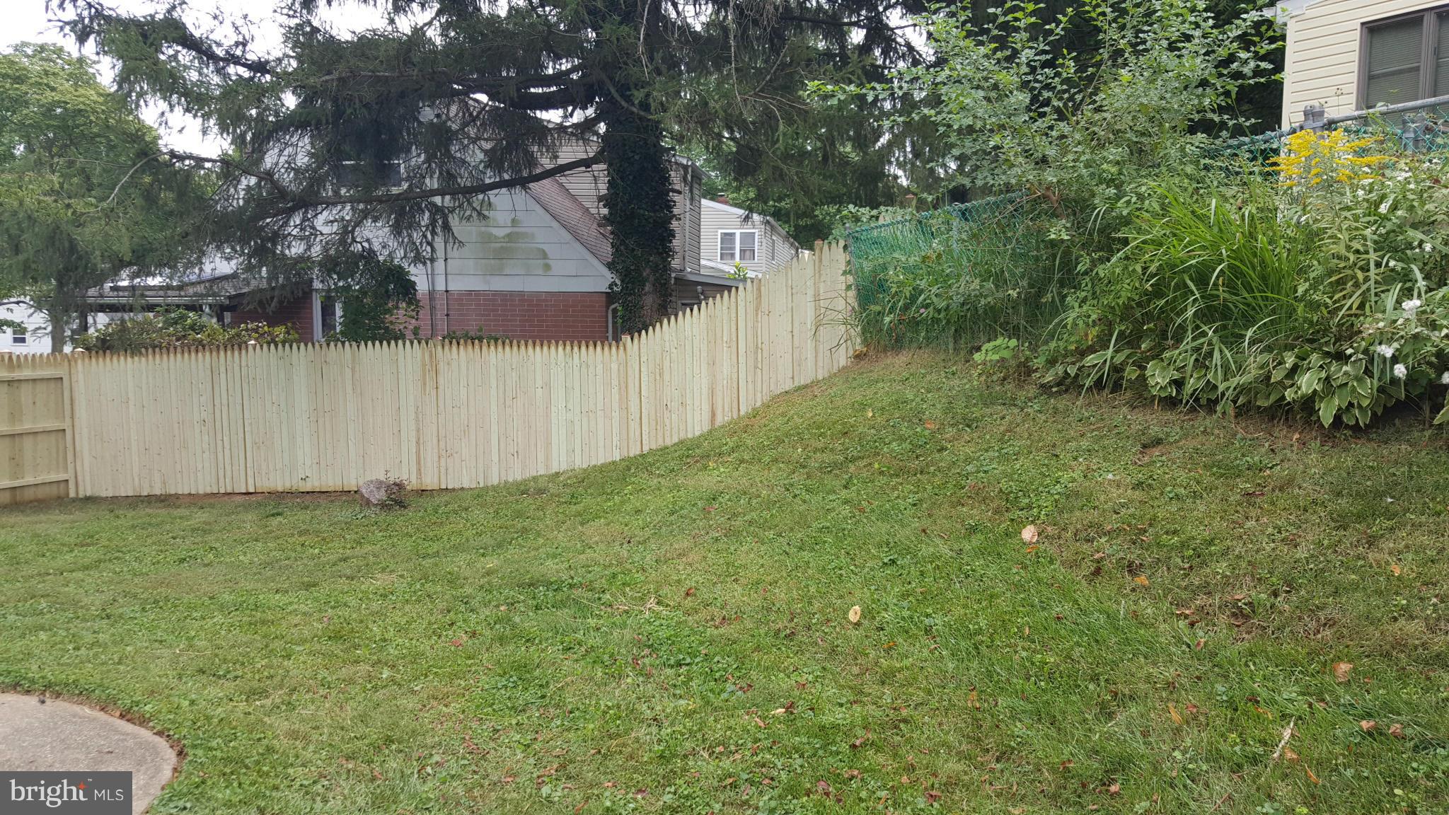 1349 Sudvale Road Pikesville, MD 21208 - Photo 5 of 30 New Fence