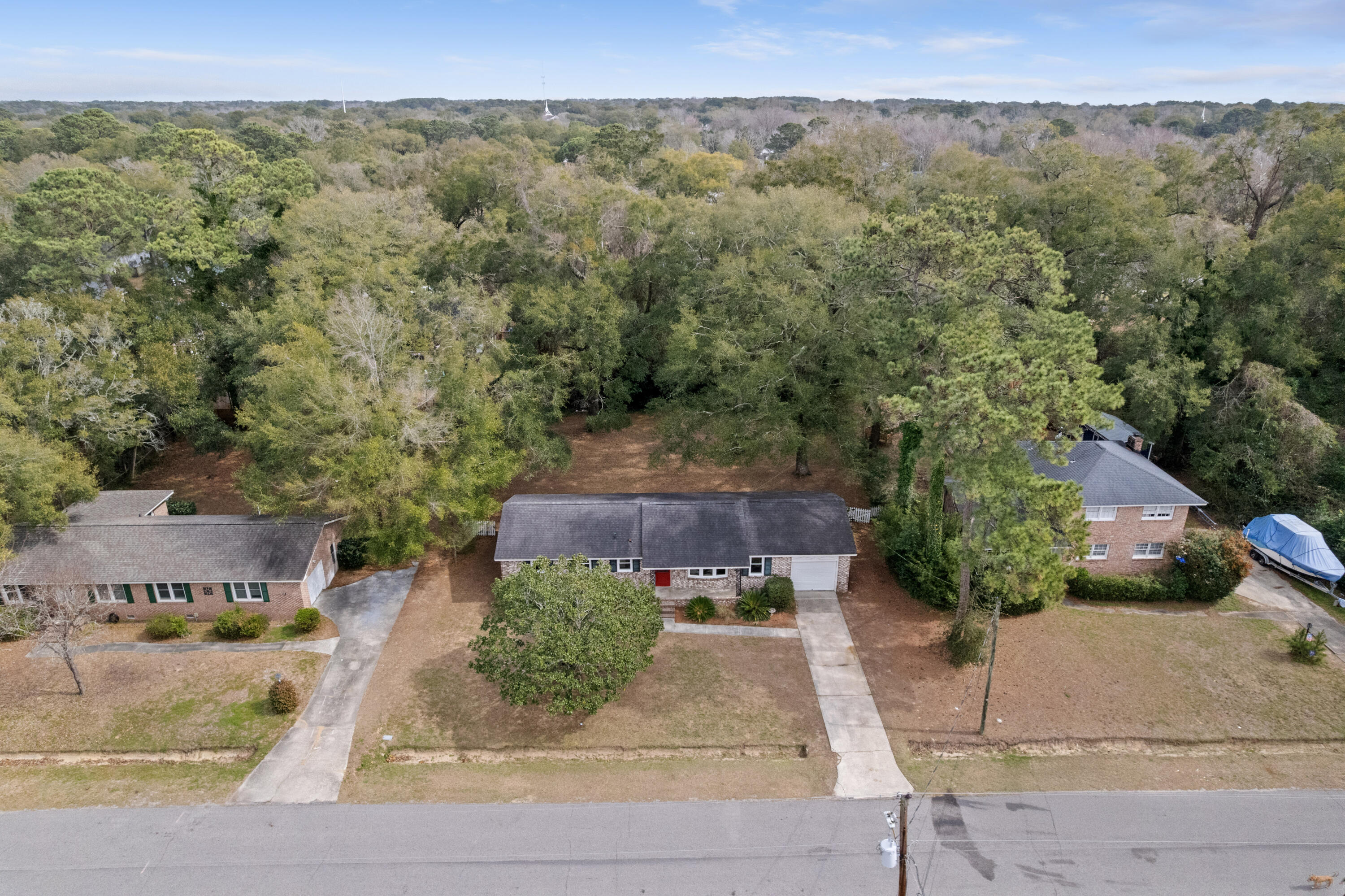 1072 Kentwood Circle Charleston, SC 29412 - Photo 39 of 42 1072KentwoodCir-CasaVerdeMediaLLC41