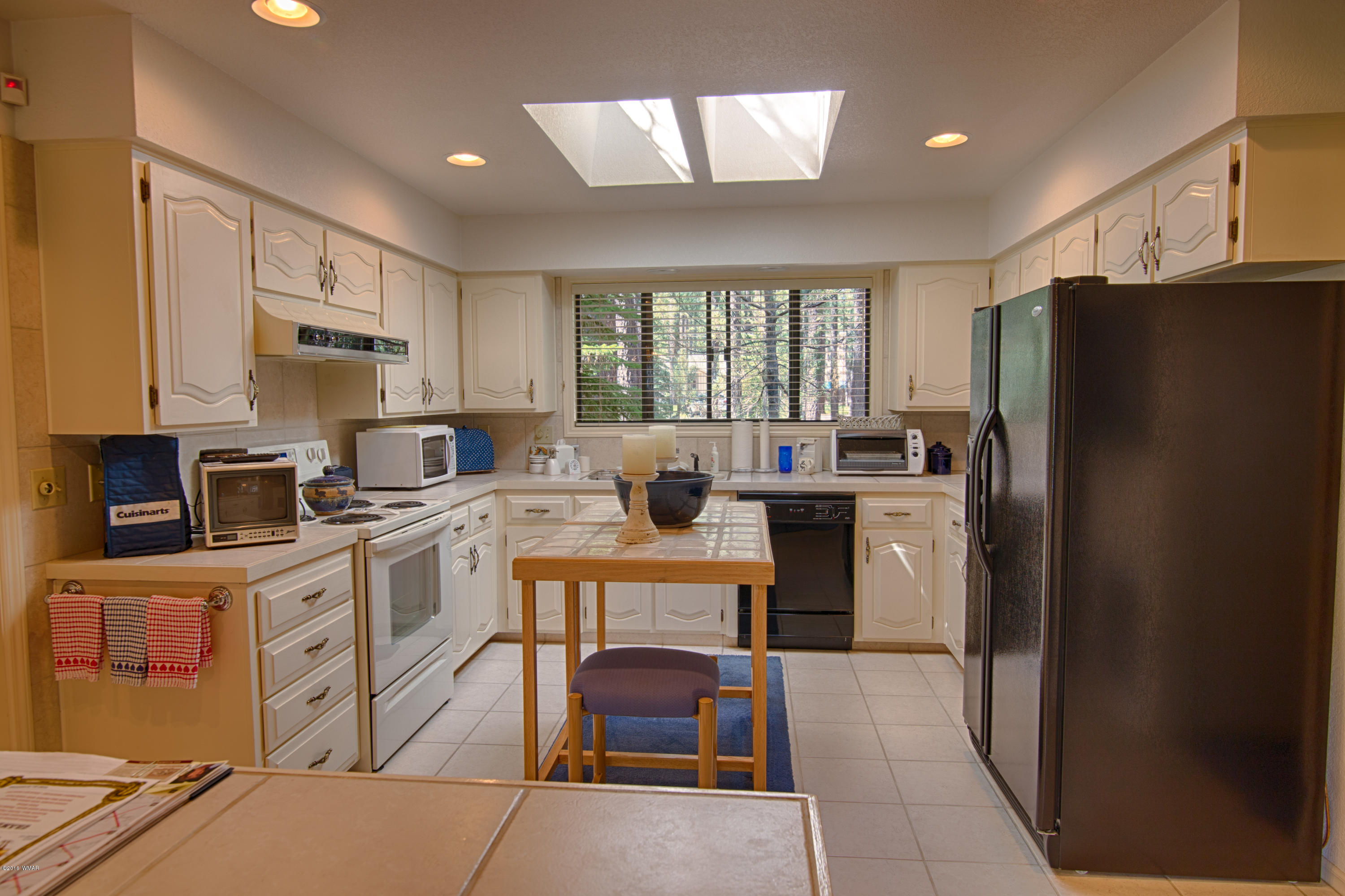 7775 Indian Bend Road Pinetop, AZ 85935 - Photo 5 of 24 Gallery Image 5