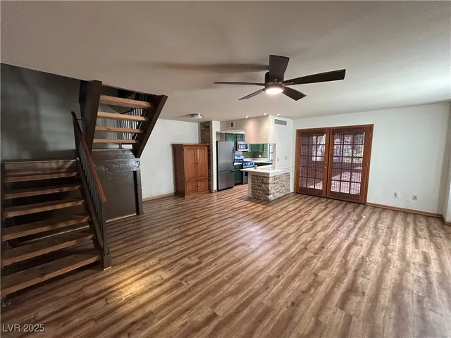 $1,900 | 5915 Laredo Street, Las Vegas, NV 89146