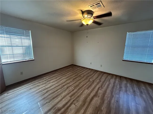 $1,700 | 5915 Laredo Street, Las Vegas, NV 89146