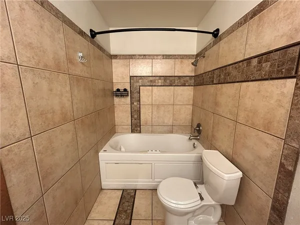 $1,700 | 5915 Laredo Street, Las Vegas, NV 89146