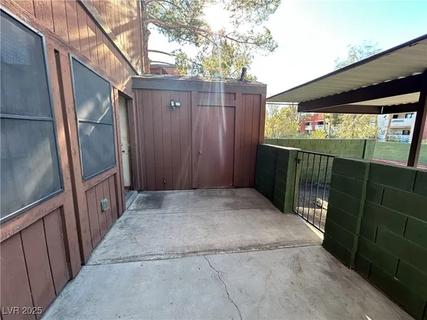 $1,700 | 5915 Laredo Street, Las Vegas, NV 89146